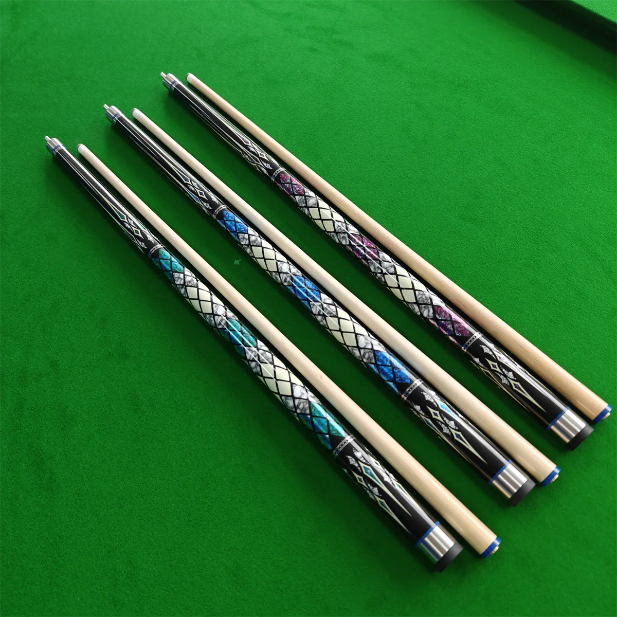 High Quality Tip 13MM Length 147CM 9 Ball Cue Stick Maple Pool Cue 1/2 Split Structure Billiards Cues