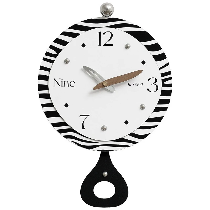 

Punched light luxury atmospheric wall clock living room clock wall hanging minimalist style creative