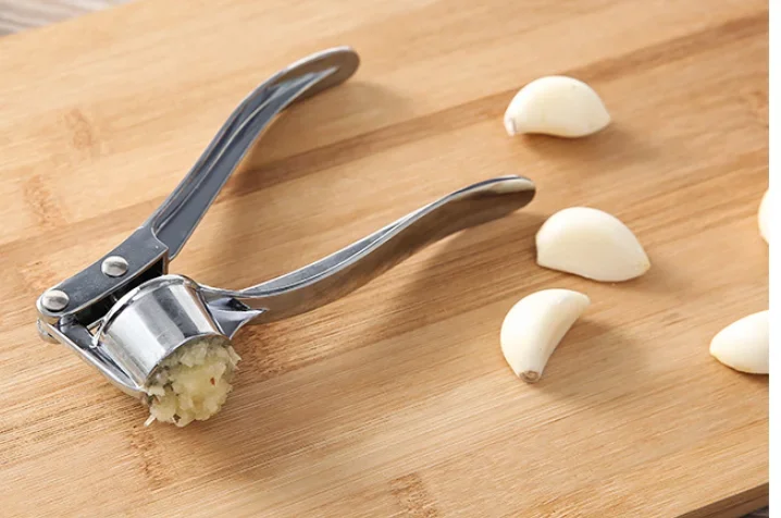 Penekan Bawang Putih dari Paduan Seng dan Stainless Steel, Alat Pemeras dan Penghancur Bawang Putih untuk Dapur