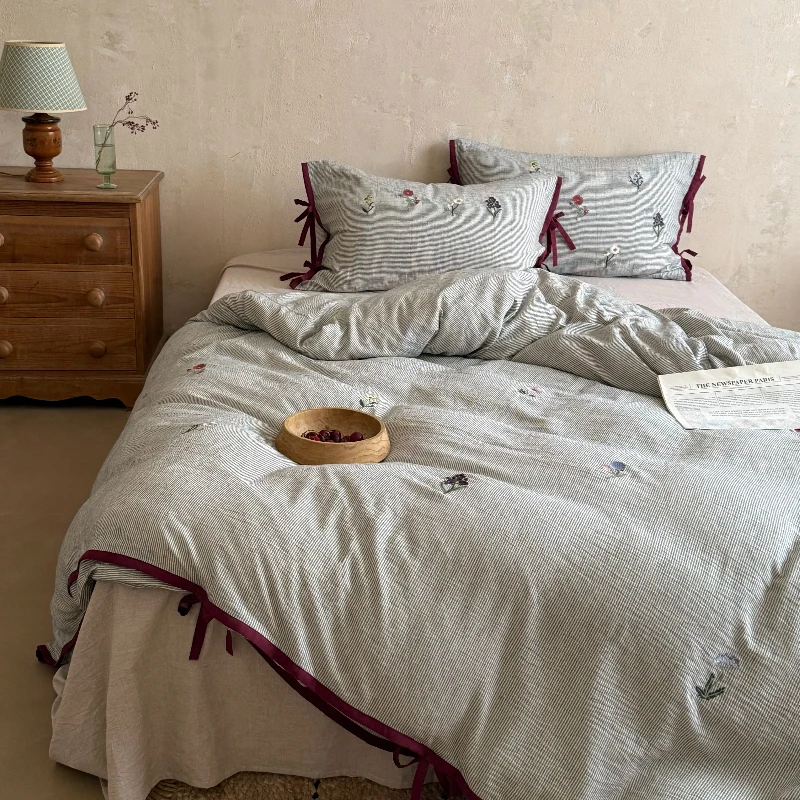 Minimalist Style All Cotton Washed Cotton Linen Four Piece Set with Floral Embroidery Duvet Cover Bed Sheet High-end Beddingg