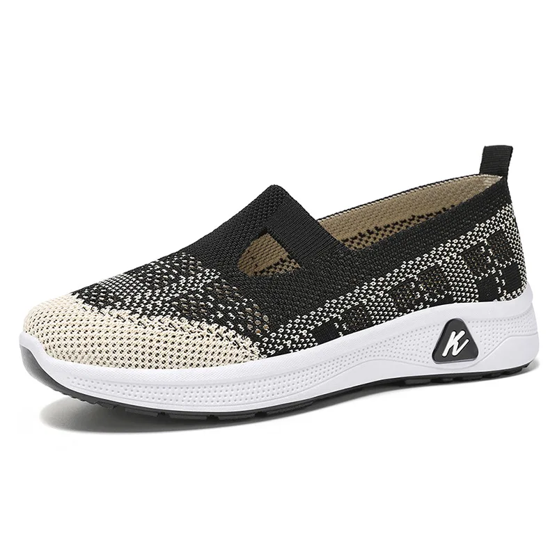 Women's Casual Shoes New Summer Fashion Soft Sole Breathable Hollow Out Flat Shoes Female Slip on Knitted Vulcanized Shoes