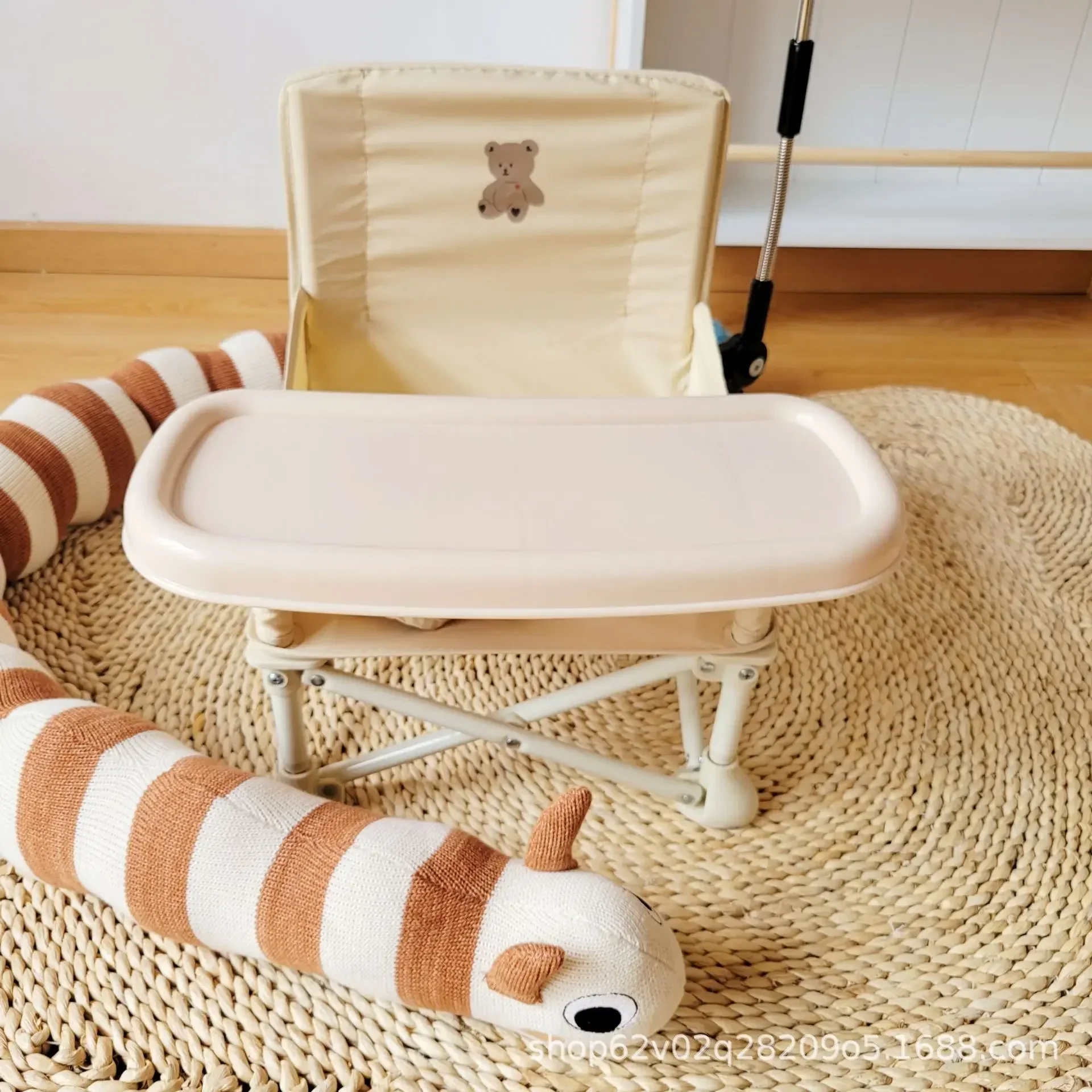 Baby Dining Chair Ins Outdoor Foldable Baby Convenient Eating Props Children\'s Photo Picnic Chair Cute Metal Bear Dining Chair