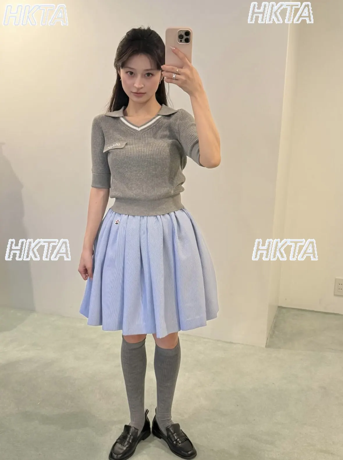 Original Japanese Style Retro Chest Color Matching V Neck Half-sleeved Knitting Shirt Summer New Elastic Silm Daily Solid Tshirt