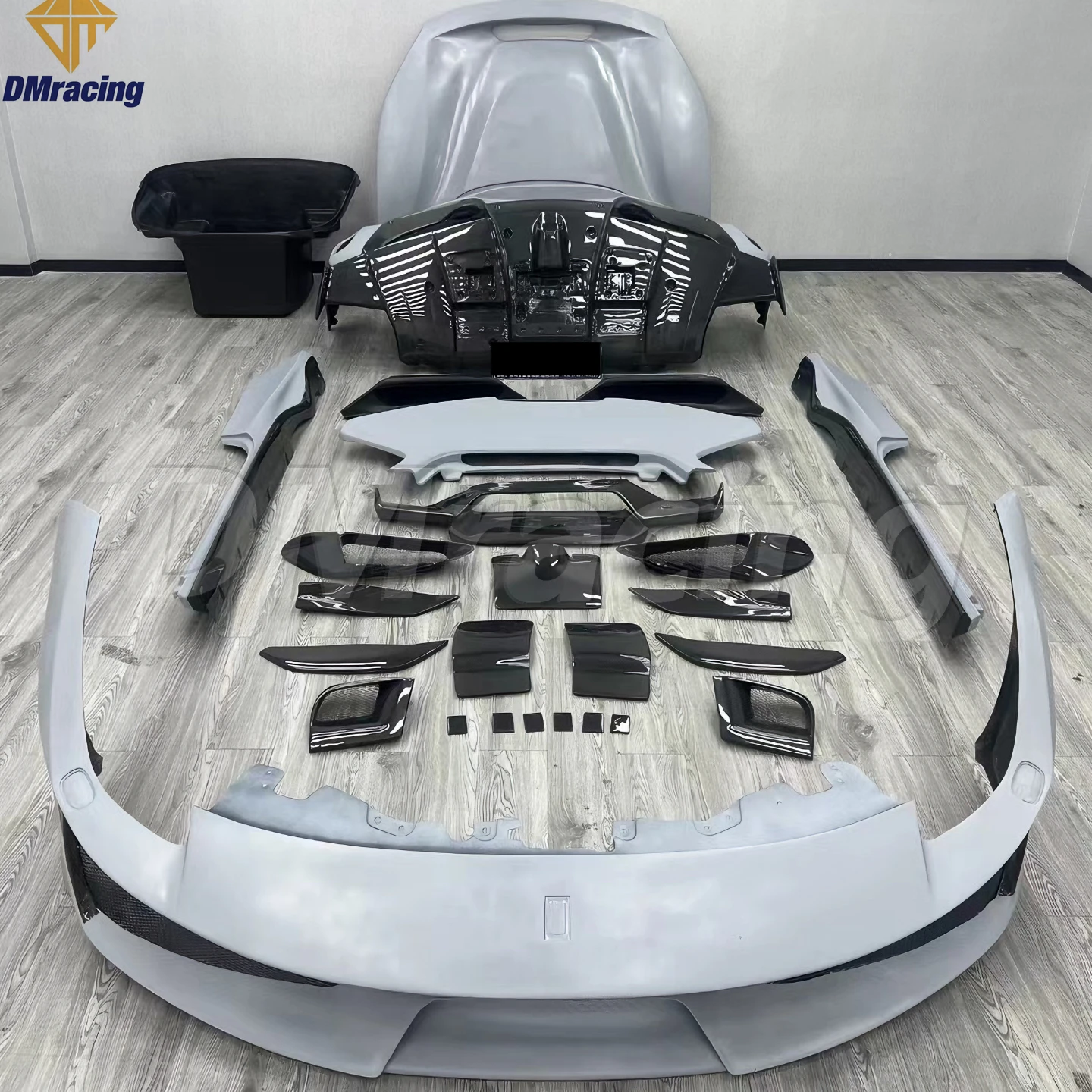 PISTA STYLE HALF CARBON FIBER BUMPER BODY KIT for FERRARI 488 GTB 2015-2017
