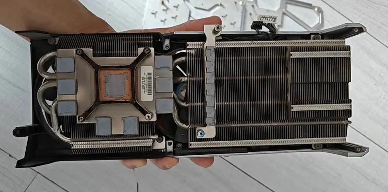 Original Radiator Cooler for Sapphire Nitro+ RX5700XT  Graphics Card with Backplate