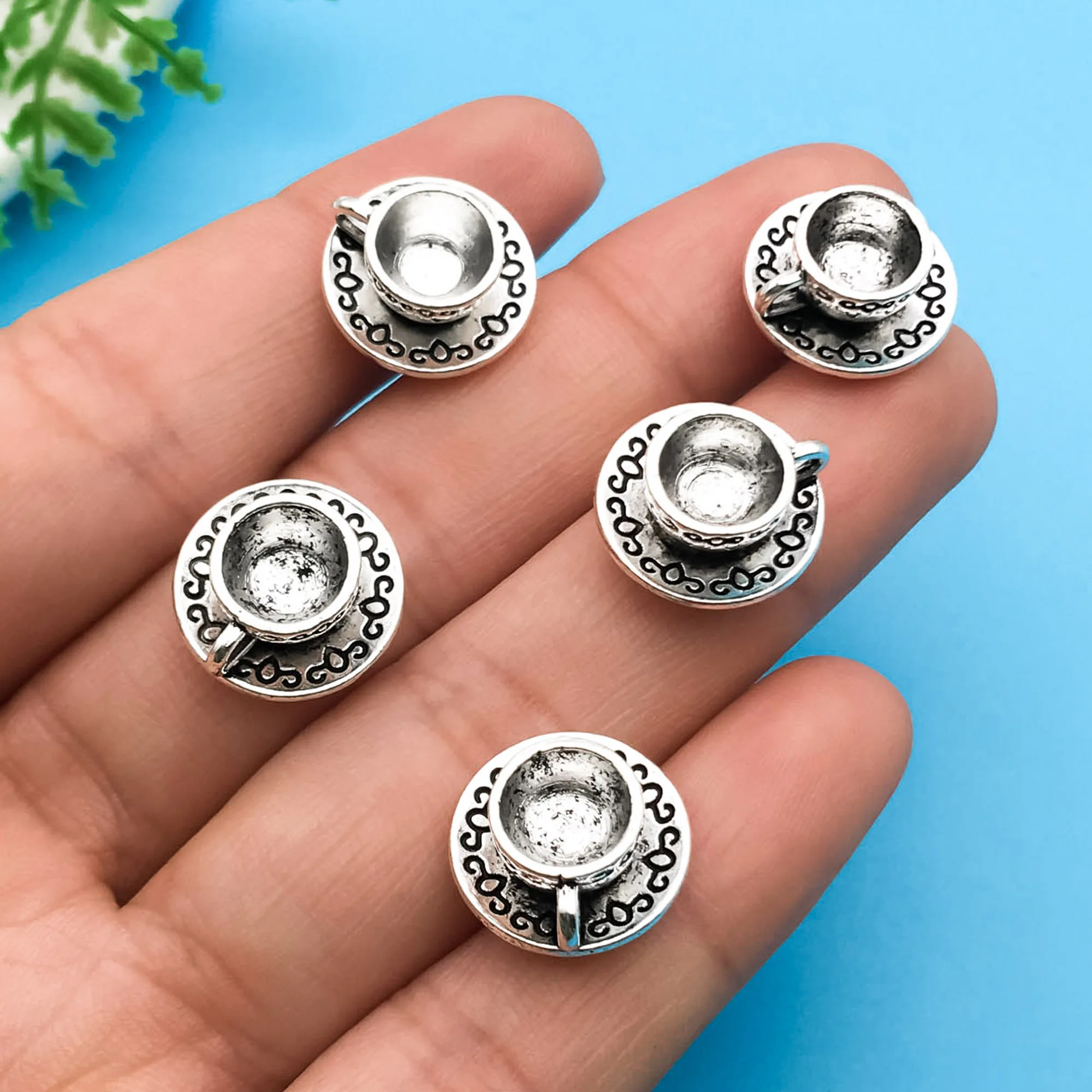 10/20pcs Mini Vintage Silvery 3D Tea Cup Charm Pendant For DIY Jewelry Making Crafting Accessory For Earrings Necklace Bracelet