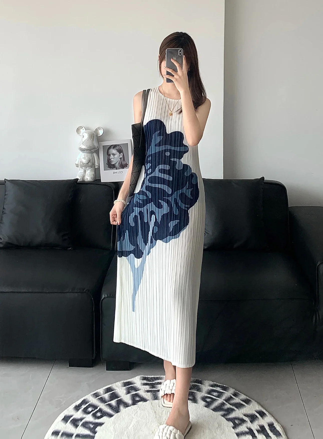 

Miyake Pleated Printed Dress 2025 Summer New Temperament Round Neck Sleeveless High-end Vest Long Dresses