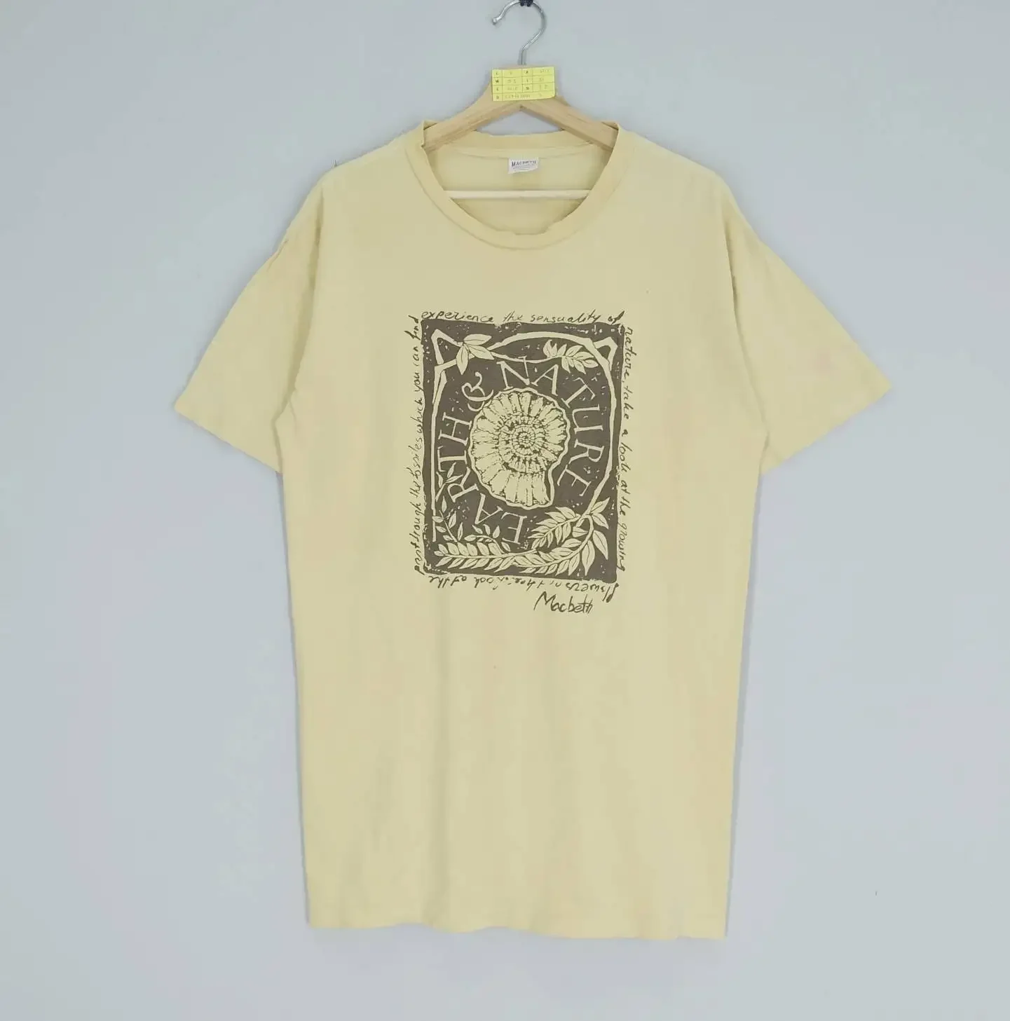 Rare Macbeth USA Earth And Nature Activewear Yellow T shirt Big Print Size L