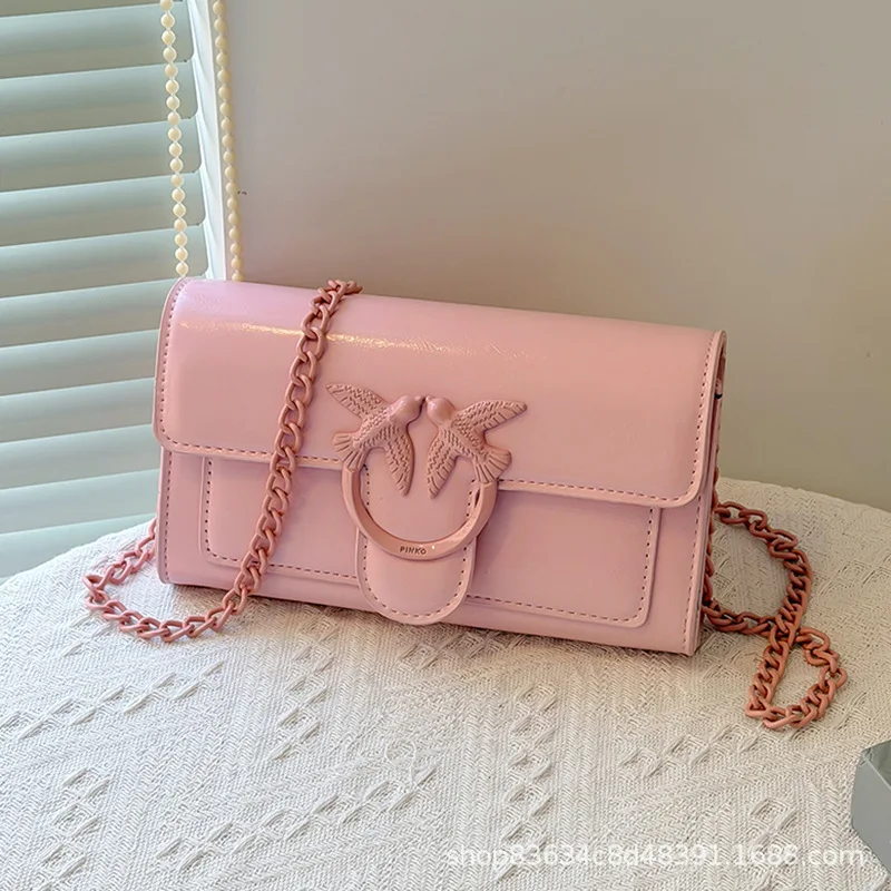 

Винтажная квадратная сумка на цепочке 2026 года для женщин, ретро-сумка через плечо, модная наплечная сумка для работы и повседневных поездок, трендовая