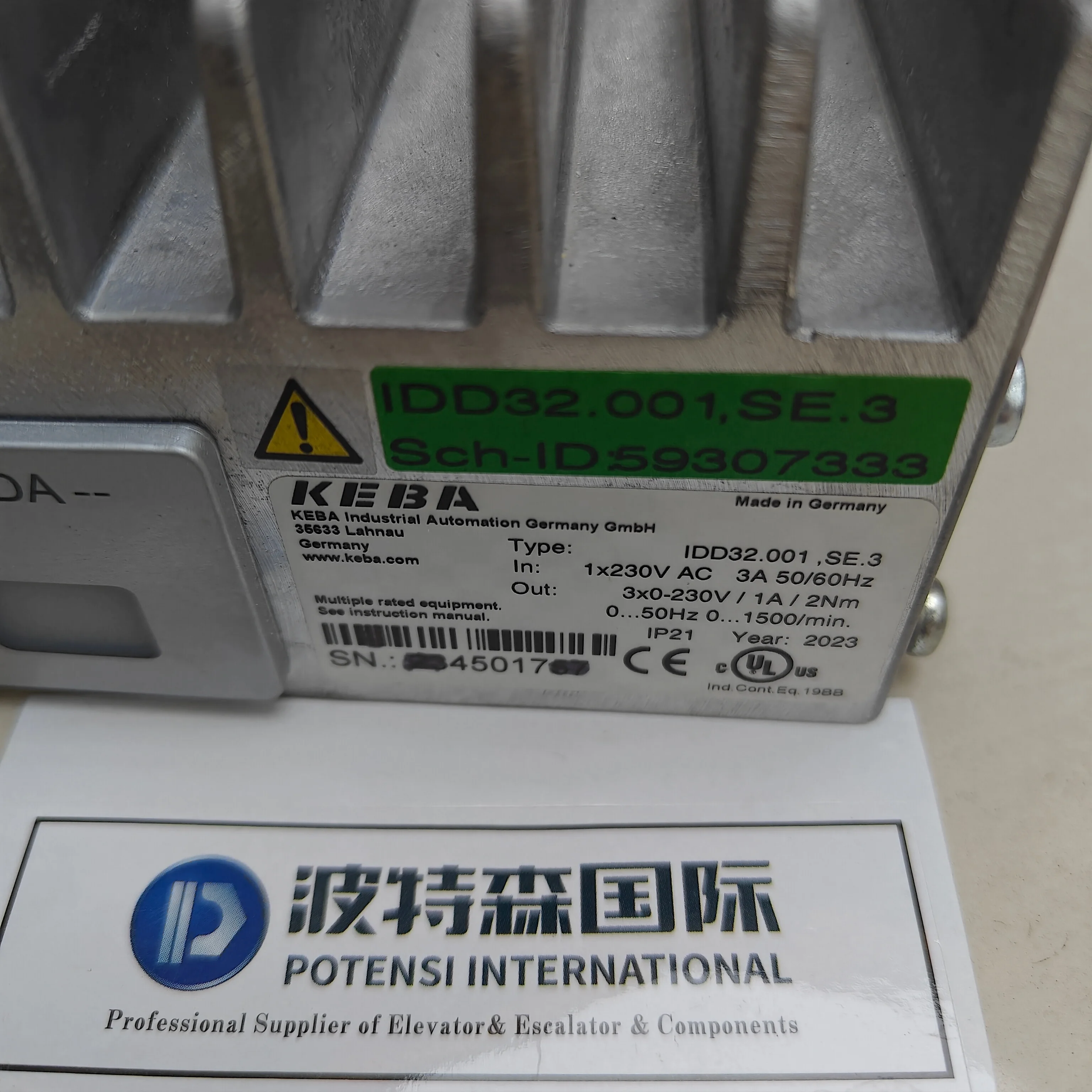 ドイツ製、新品のエレベーター部品、エレベータードアモーター IDD59307333