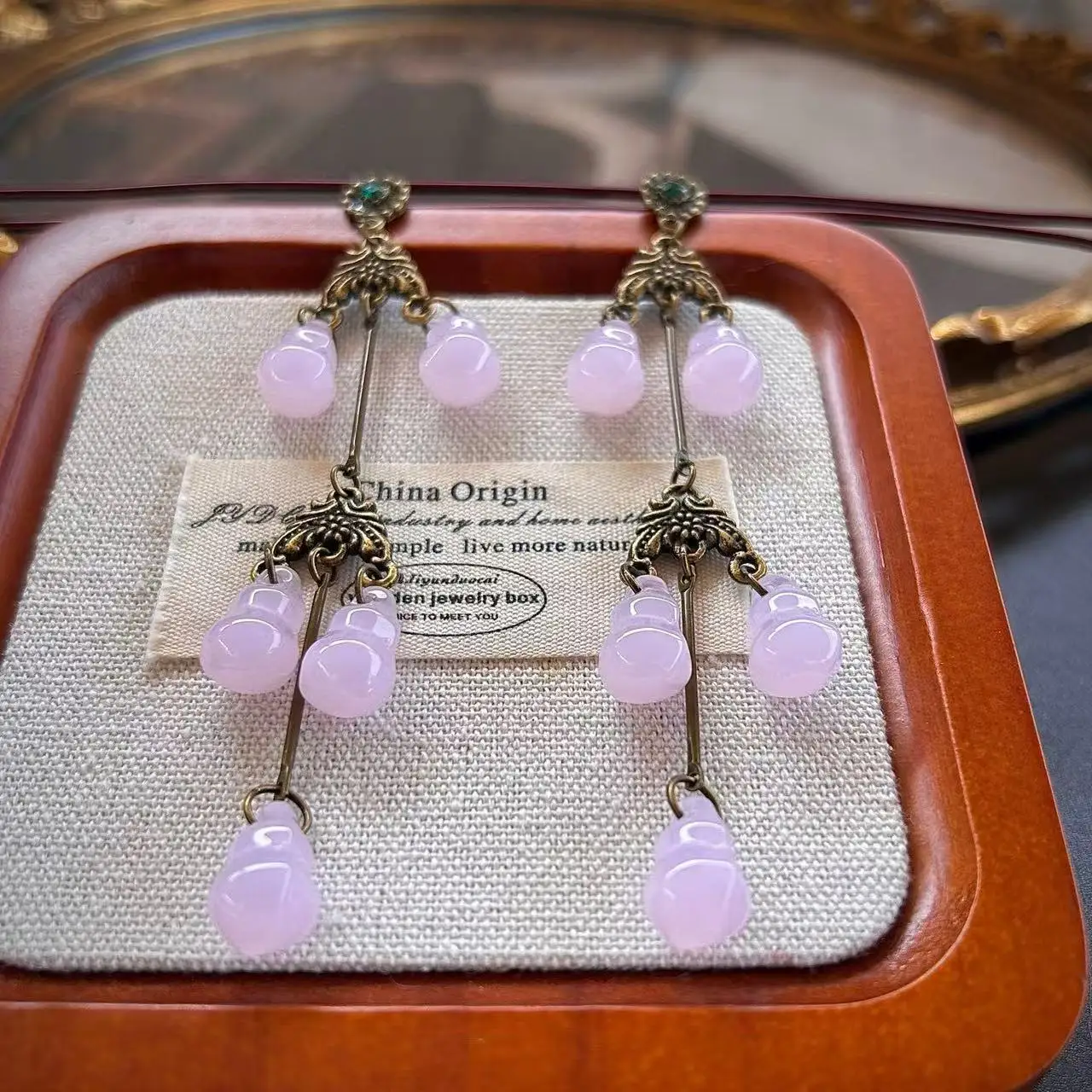New Chinese-style pink glazed gourd earrings for women's literary and retro temperament versatile niche high-end national style