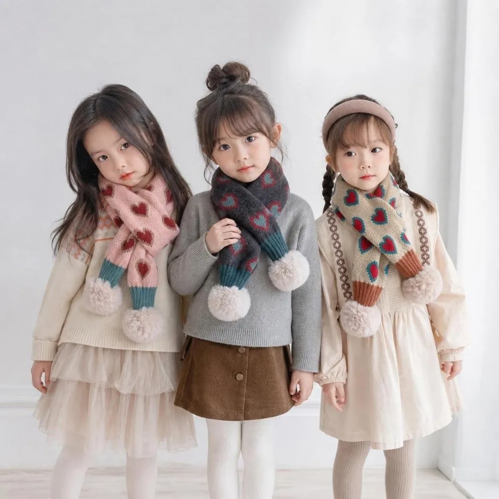 Thickened Children Knitted Scarf Adorable Heart Pattern Windproof Muffler Thermal Neck Warmer Cartoon Neckerchief