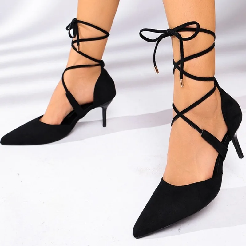 2026 New Summer Women's Solid Color Vintage Pointed Closed Toe Thin High Heel Sandals Women Casual Fashionable Beach Sandals