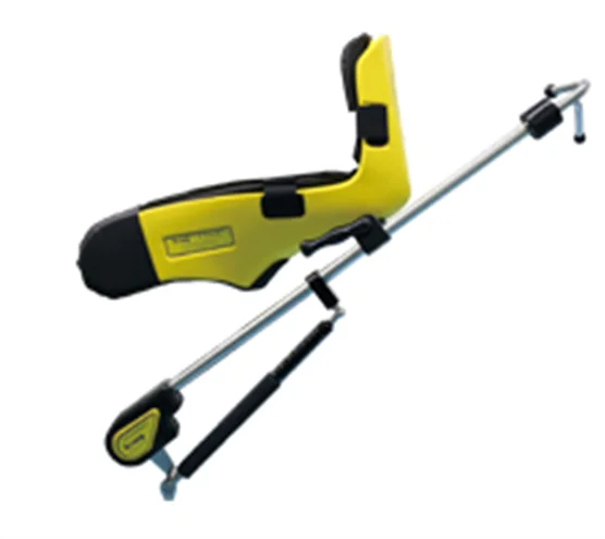 Manual orthopedic traction frame with stone-cut stirrups, leg bracket, tripod, stone-cut stirrups