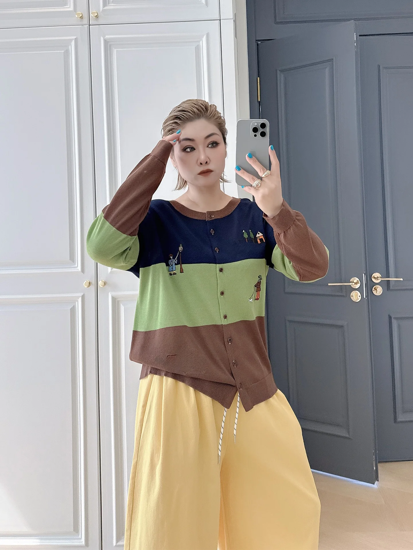 

Casual Loose Knitted Color Block Design plus Size Women's Sweater Slimming Ageless 200 Pounds Fat MM Casual Top