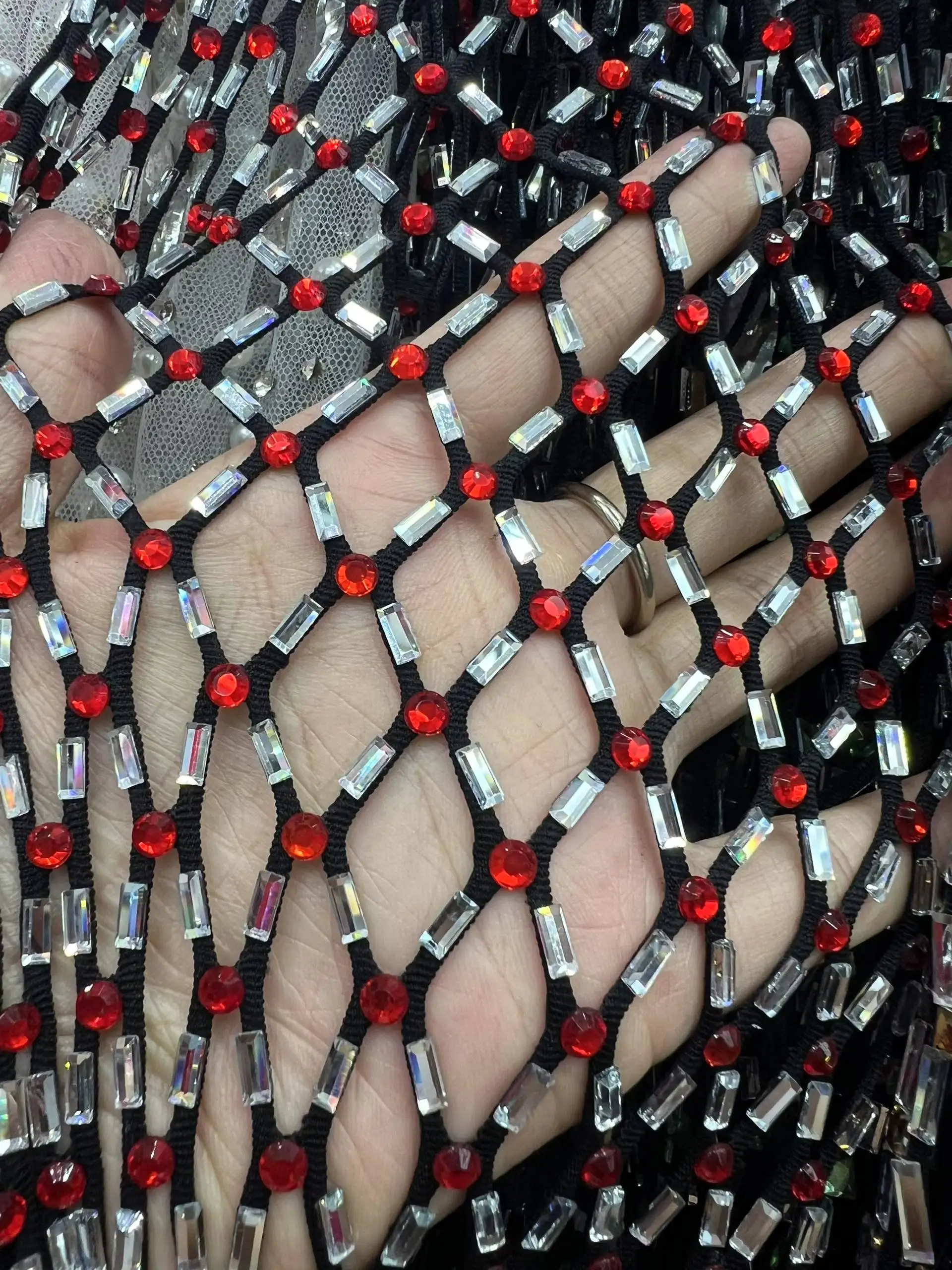 

Madison African Heavy Beads Stones Lace Fabric 2025 French Nigerian Mesh Net Lace Fabrics For Sewing High Quality Wedding Party