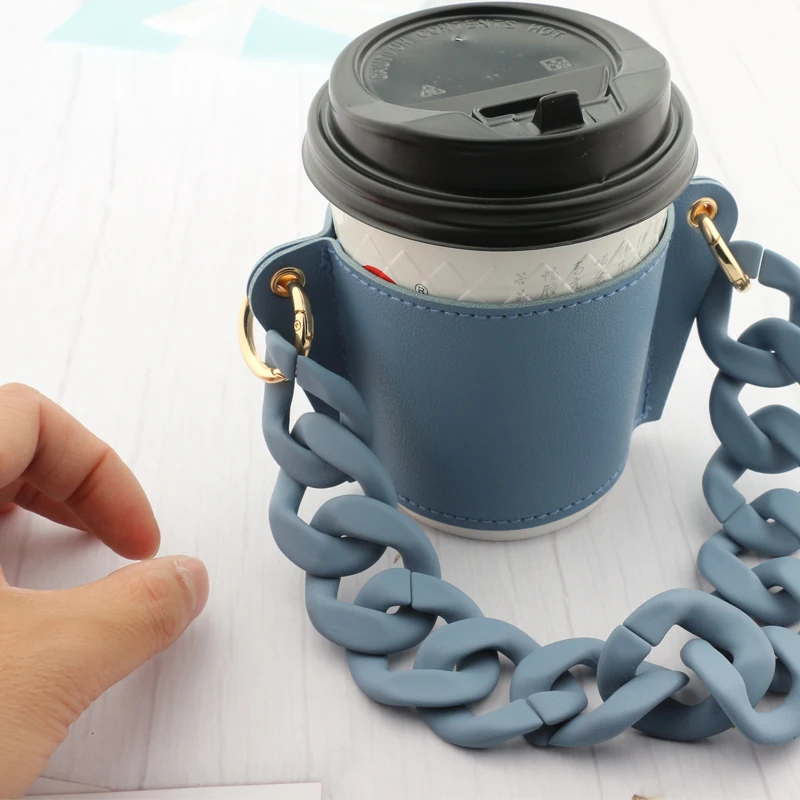 Reusable Leather Cup Coffee Sleeve with Chain Hot Coffee Iced Coffee Sleeve Leather Drink Carrier For Coffee Drinks Coffee Purse