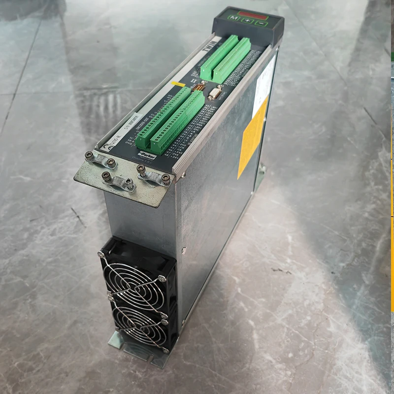 

Почти новый и работает свойства TWIN5-8L S/N 8050098.