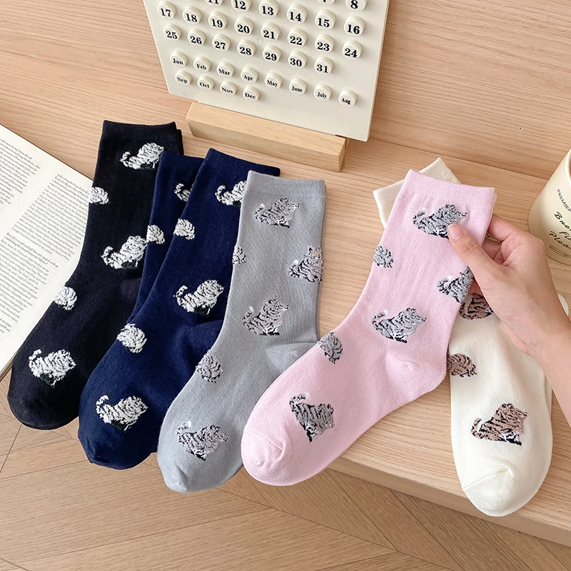 

Cute Socks For Women Long Novelties Fashion Girls Cartoon Socks Casual Kawaii Breathable Cotton Animal Design Socks Women's Soft