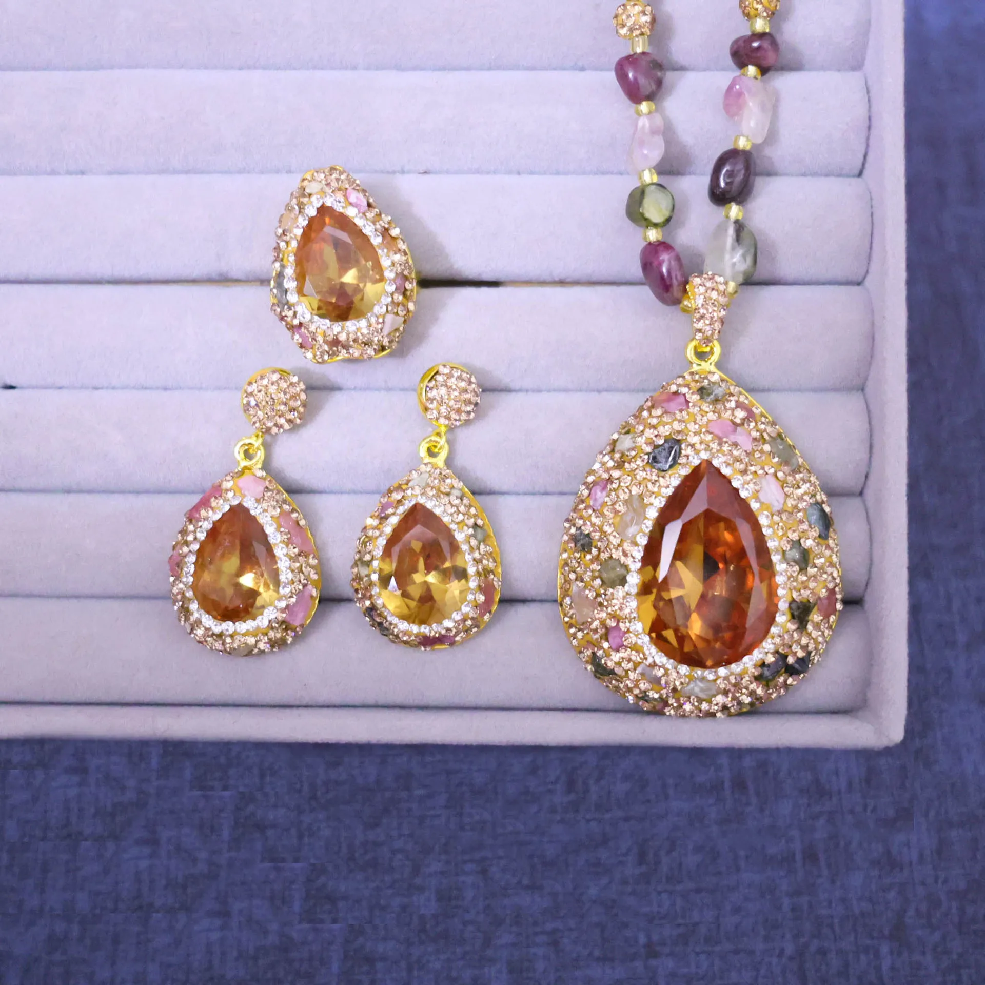 Turkish sultanite color-changing stone inlaid with natural tourmaline exquisite three-piece set, French vintage medieval jewelry