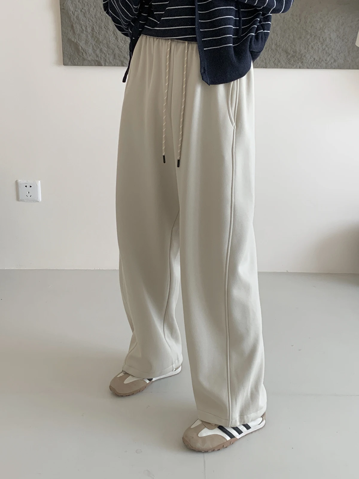 

High Waist Wide Leg Sweatpants Women's Thiened Loose Fit Spor Casual Trousers Commuter Sle Faionable All Seasons