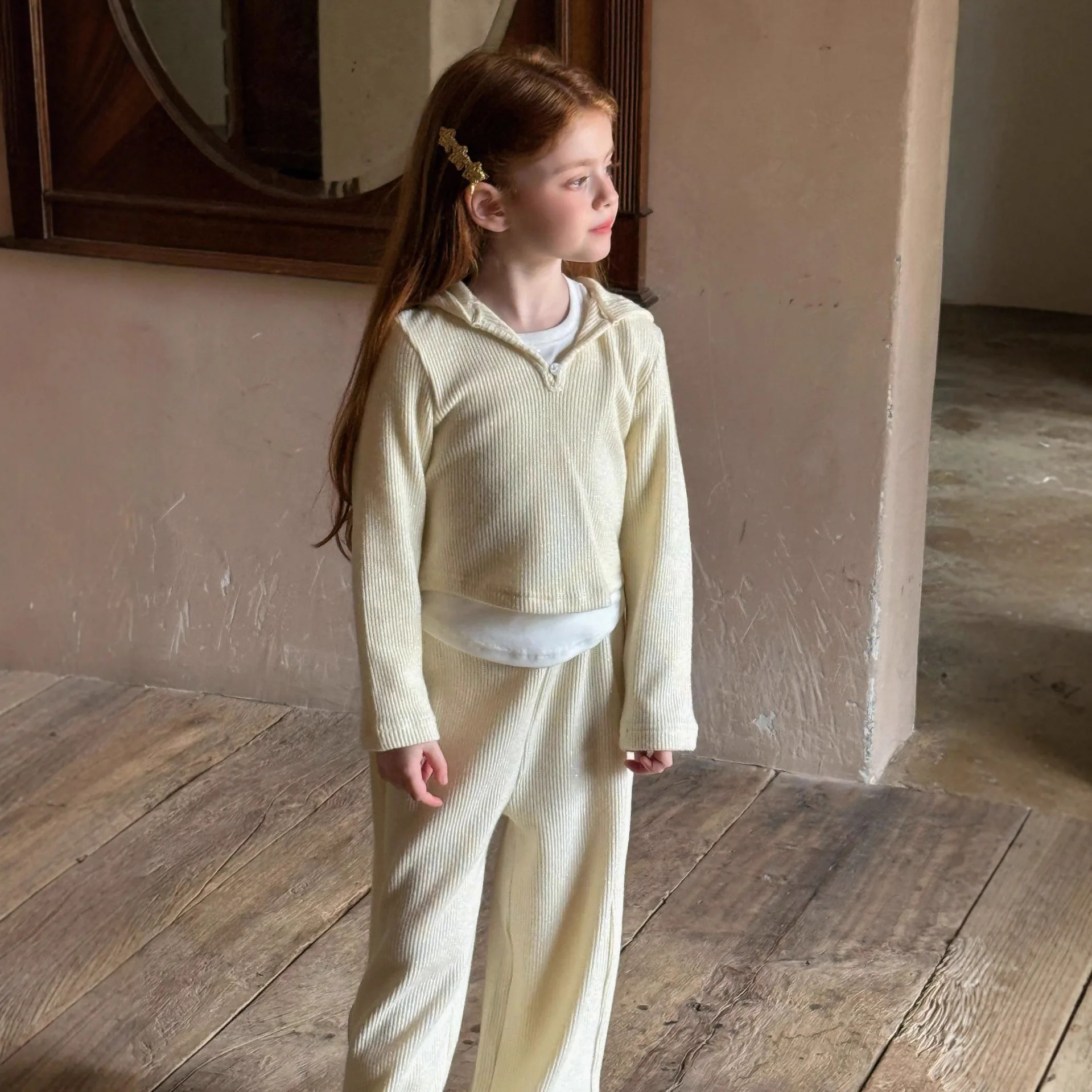 

2025 Autumn and Winter New Children Clothing Girls Silver Silk Sparkling Three Piece Set Children Cotton Casual Pants Set