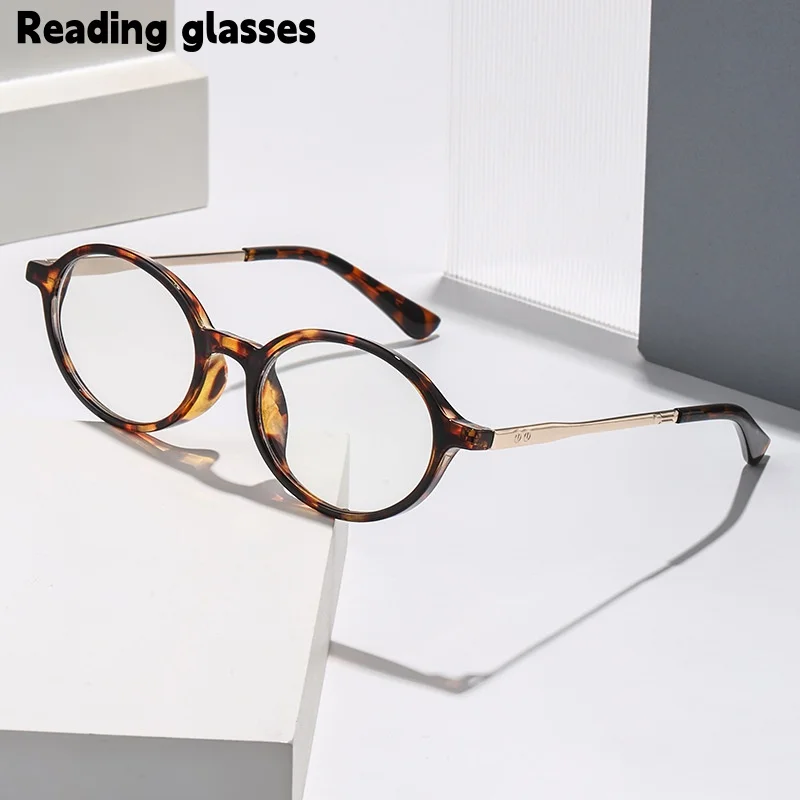 Oval Retro-Style Decorative Glasses for Women, Fashionable Reading Glasses for Middle-Aged and Elderly People