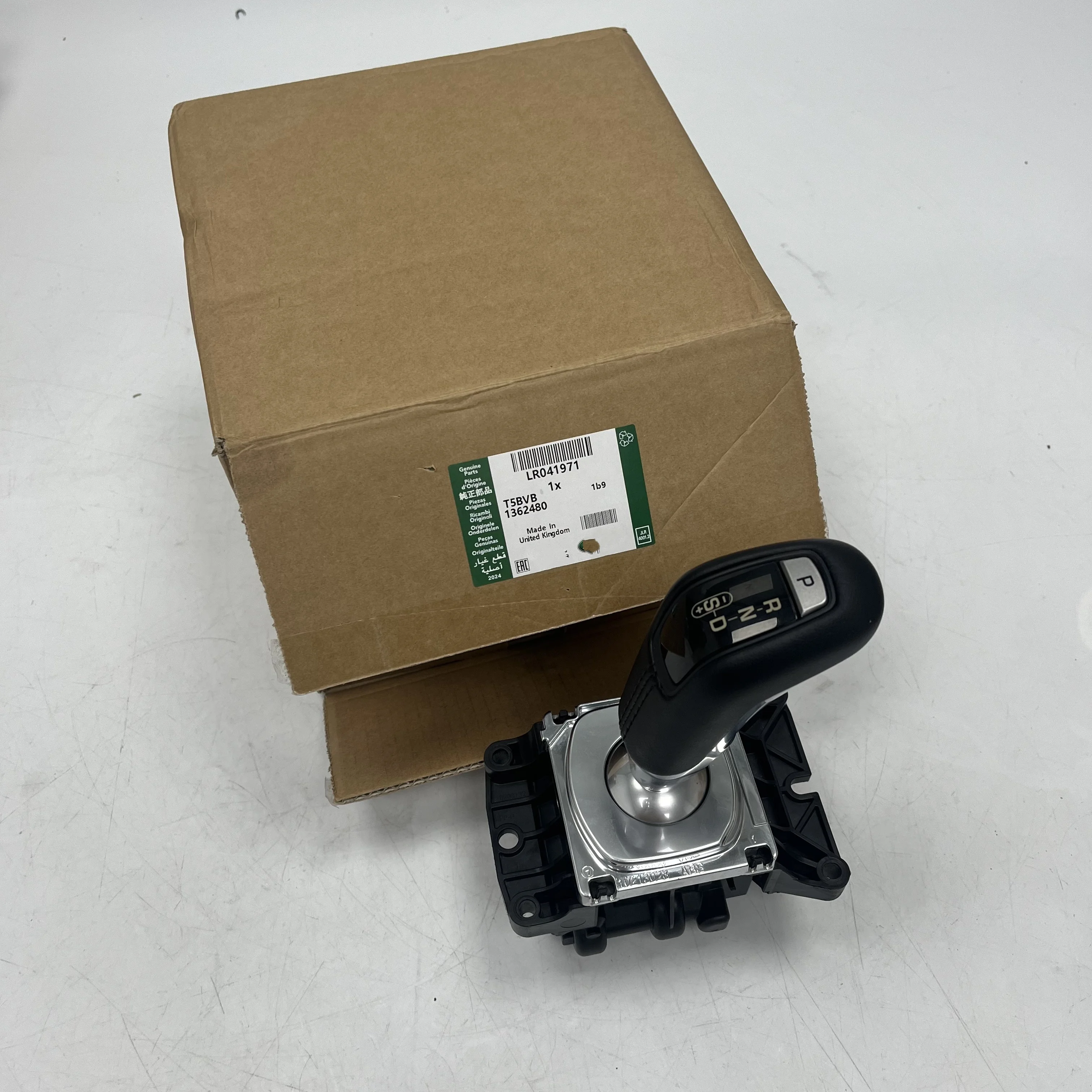 

Transmission shift gear control module LR041971LR077066LR108936 LR061347 LR096395 LR117072 suitable for Land Rover Range Rover S