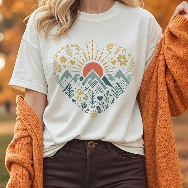 Cartoon Heart Shaped Mountain and Sun Printed Pattern Women's Autumn T-Shirt Popular Women's Versatile Cute Fun Top White T-Shir