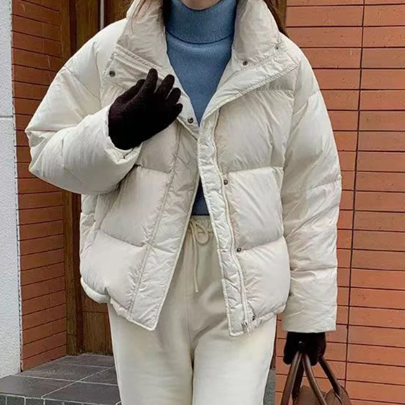 2024 new down jacket women's short style real 90 white duck down thick hooded Korean version small bread jacket