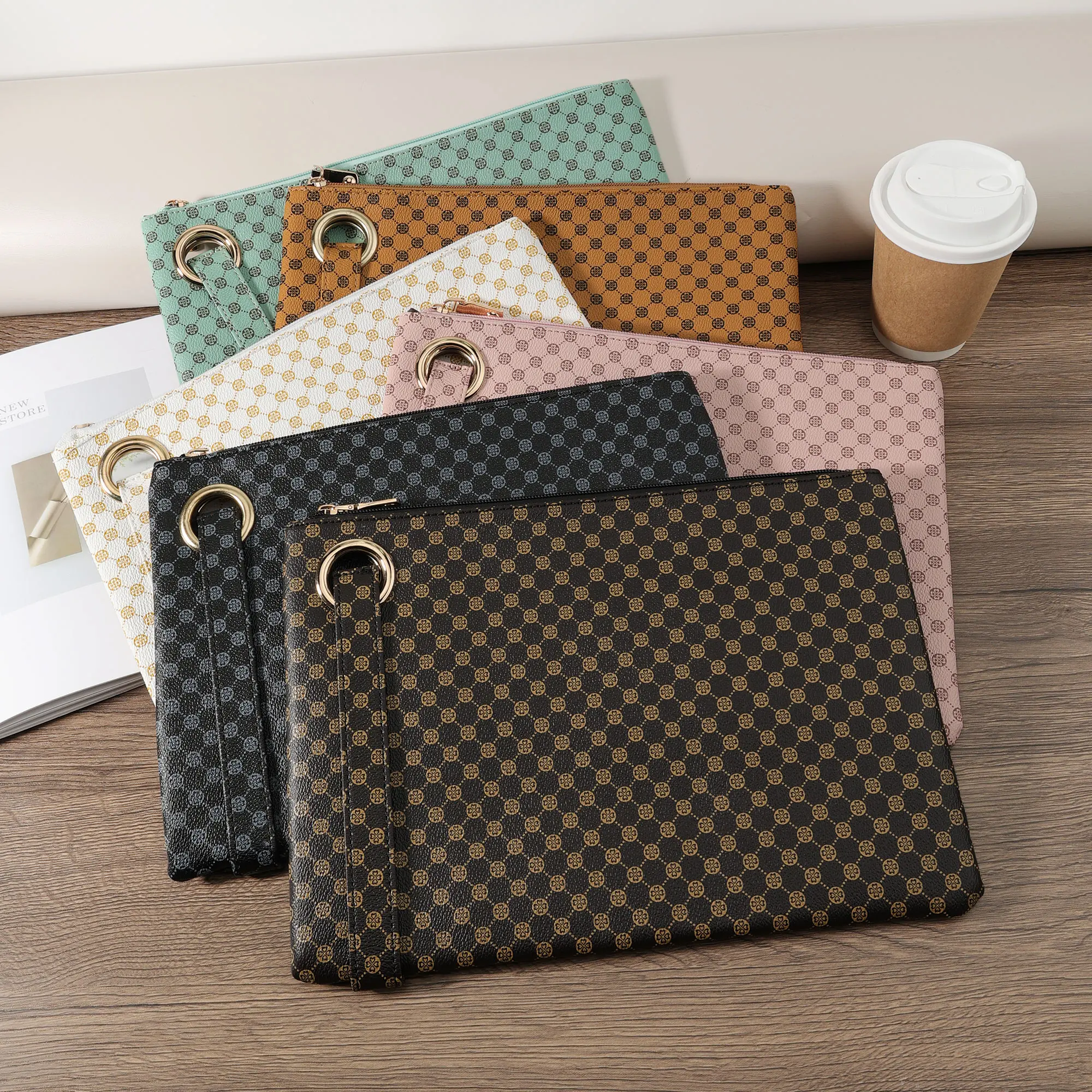 กระเป๋าสตางค์ใส่เหรียญใส่เหรียญทันสมัยกระเป๋าหนัง PU อเนกประสงค์มีซิปและลิปสติกกระเป๋าถือ