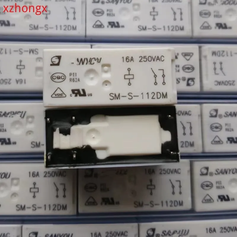 SM-S-112DM 12V 16A 250VAC Relay