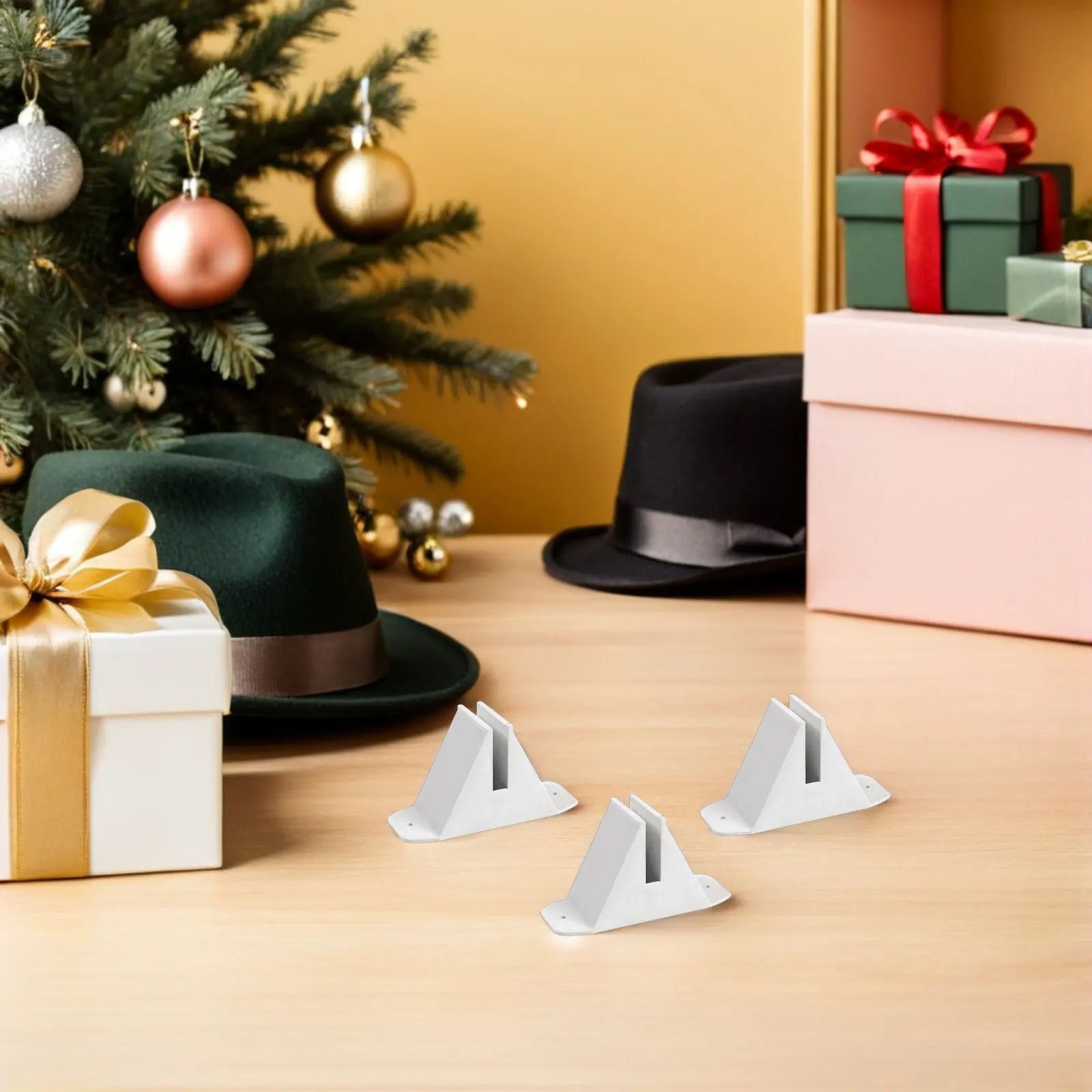 6Pcs Garden Fence Base Plastic Triangle Antitip Stand Easy Install Screen Panel Picket Fence Christmas Tree Holder
