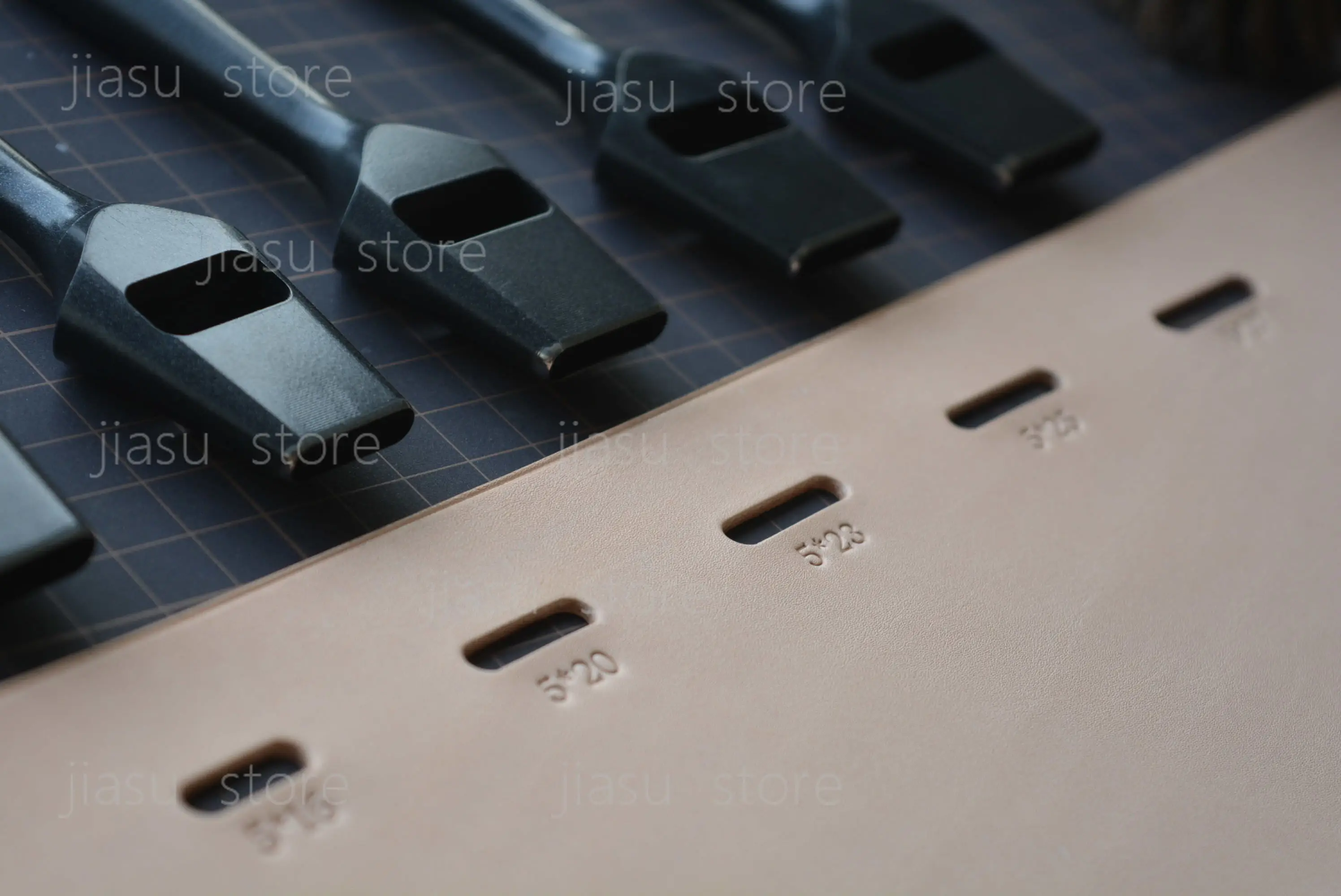 Hand Leather Craft Flat Punch, Single Straight Slot Punch Tool for Belt Leather Hole Making