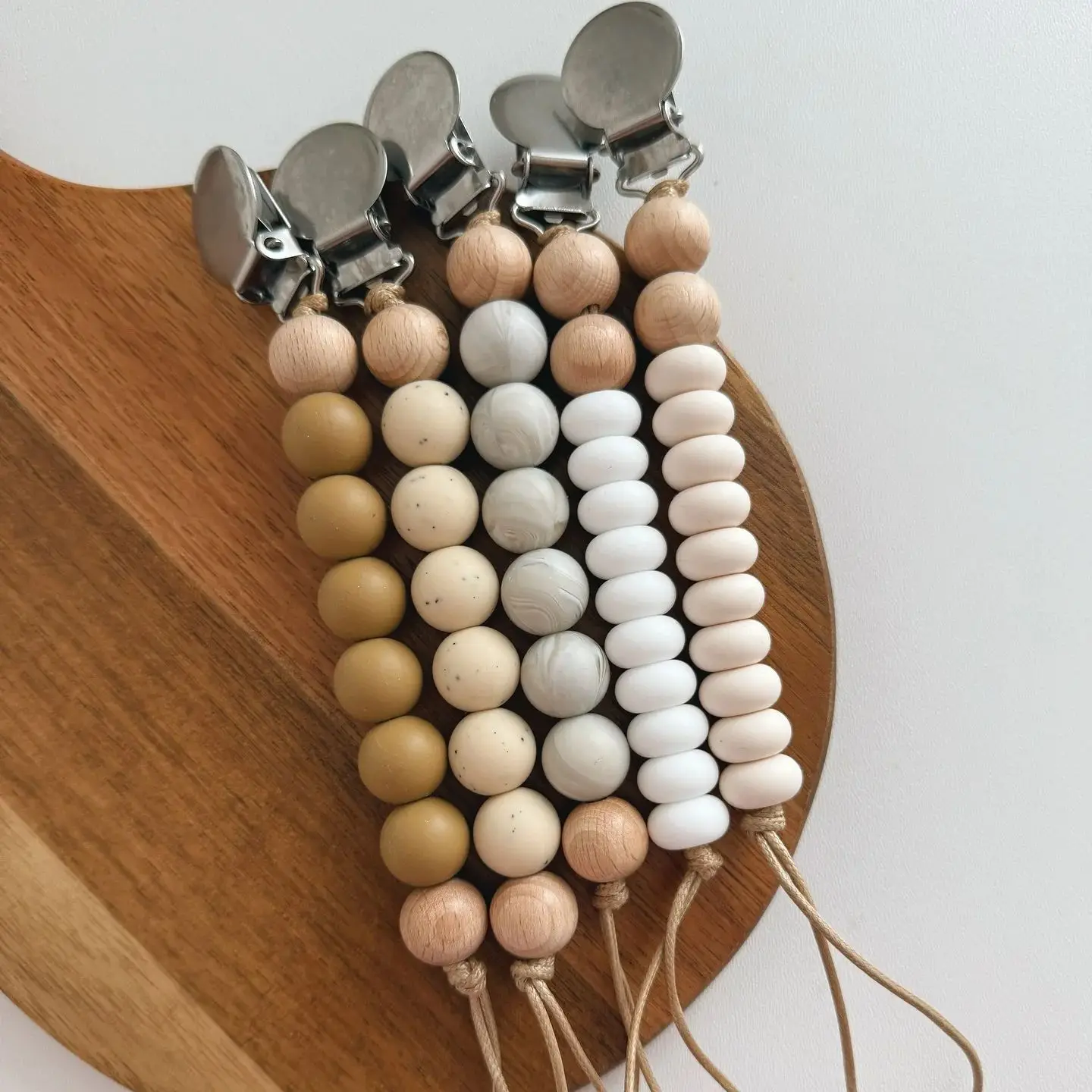 

Baby Pacifier Clip Wood Color Silicone Bead Infant Teether Soother Anti-drop Chain Newborn Safe Teething Toy Dummy Nipple Holder