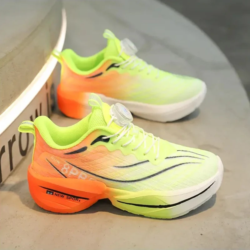 

2025 NEW Men Sports Running Shoes Off Marathon Breathable Light Comfortable Women Athletic Sneakers Jogging Tenis Air Cushion