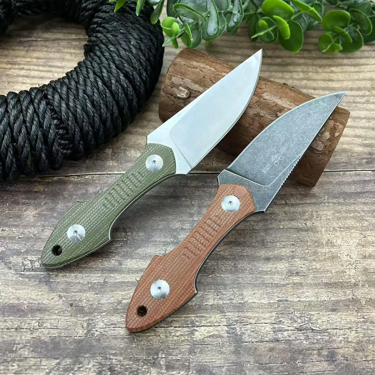 Cuchillo recto GiantMouse GMF3 para exteriores con funda de cuero, cuchillo de bolsillo táctico de autodefensa para acampar y cazar, alta dureza