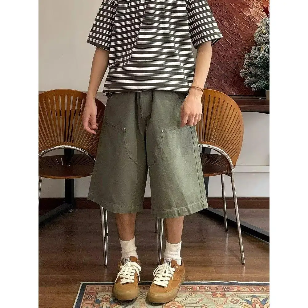 

Повседневные летние универсальные тонкие прямые мужские джинсы с пятью точками в американском стиле ретро, модные молодежные активные брюки 1920 года...