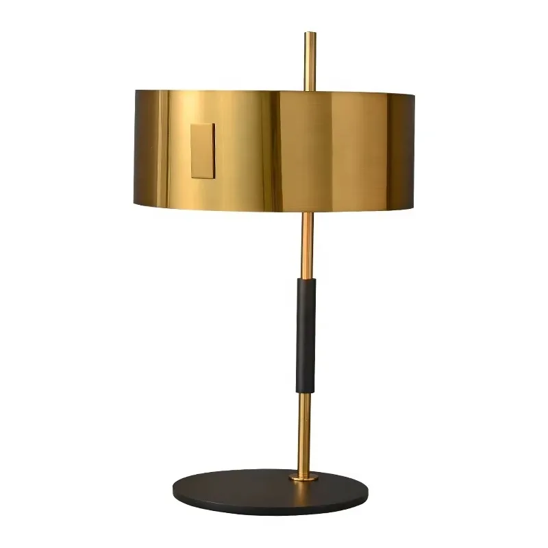 Modern Simple Nordic Light Emitting Diode Table Lamp Luminous Iron Metal Gold Finish Luxury Post-Modern Style Bedroom Restauran