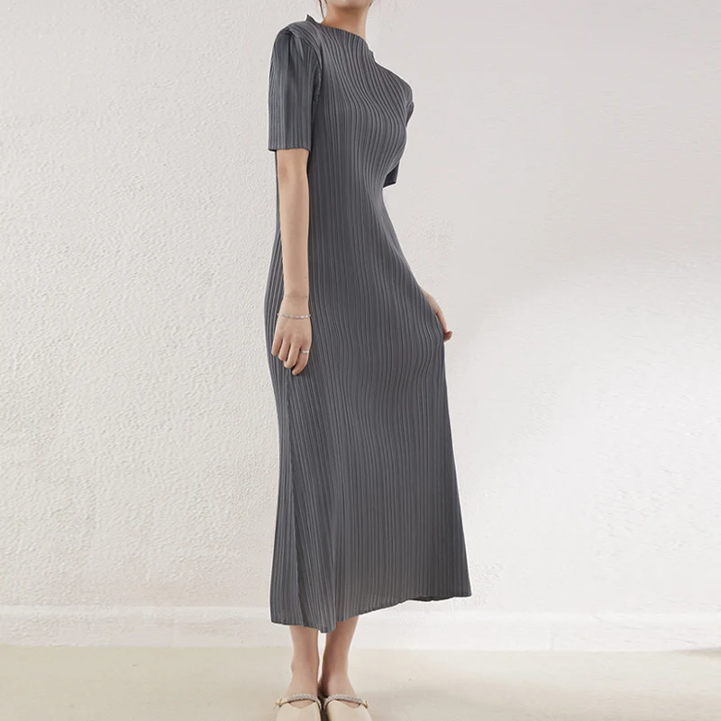 2025 Spring Miyake Pleated Dress Solid Color Short Sleeve Dresses Woman Casual Style Dresses
