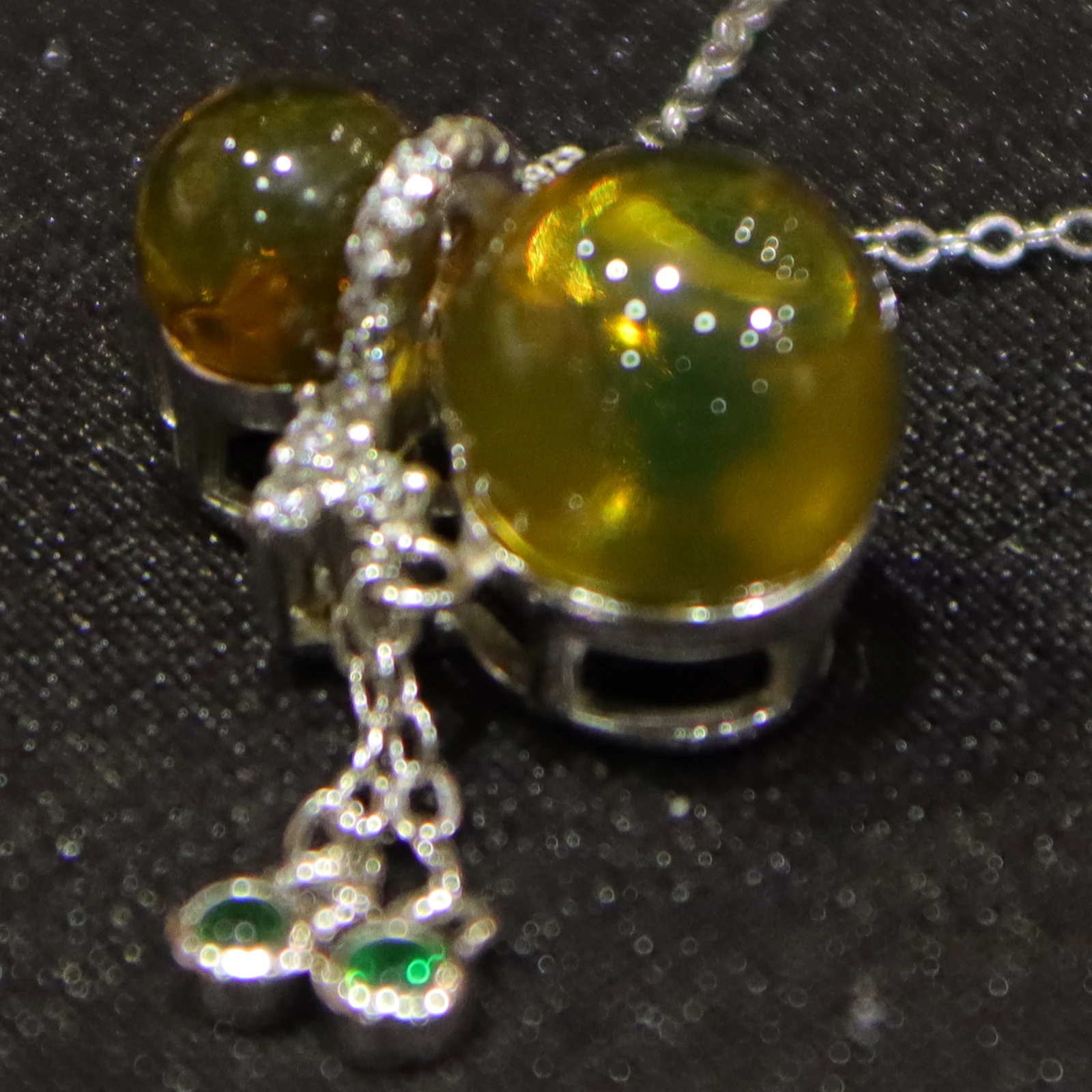 6mm/9mm Blue Amber Pendant With Necklace, Gourd Inlaid Pendant, Exquisite Anniversary Gift