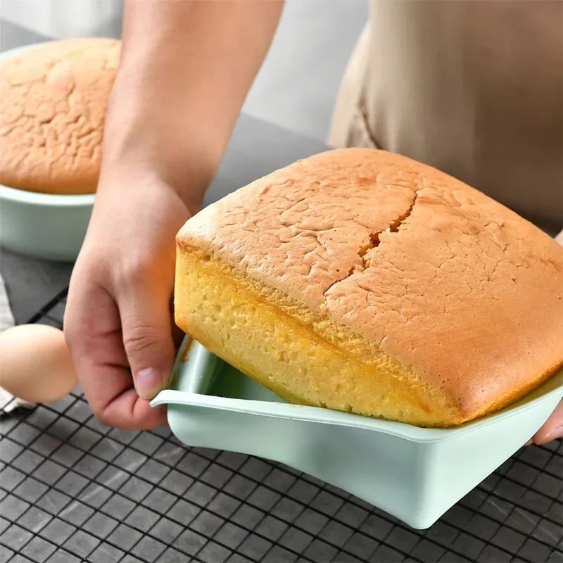 1/4Pcs Silicone Square Cake Plate Non-Stick Brownie Pot with Anti-Slip Handle Oven and Air Fryer Safe Perfect for Baking Cakes