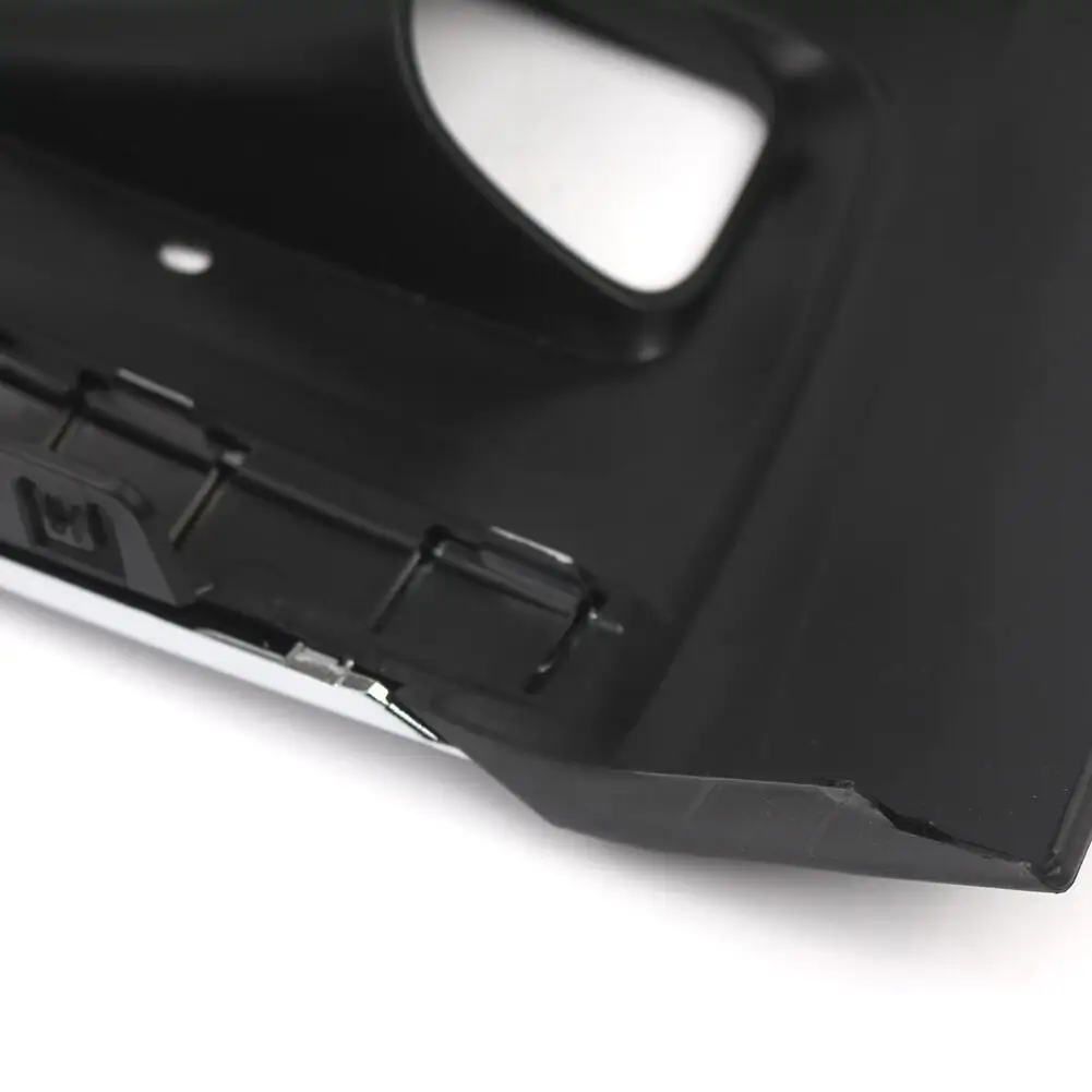 

Front Bumper Repair Black silver Fog Light Grill Bumper Fog Lamp Bezel Electroplating Strip Clip-in Installation
