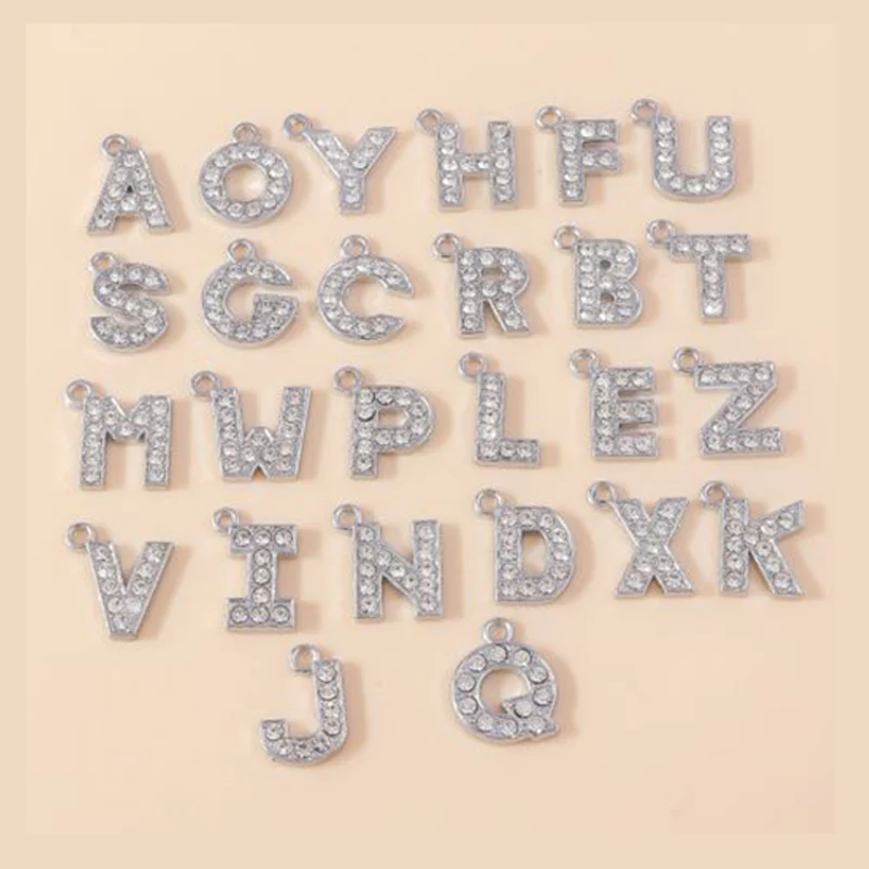 Mini alfabeto de cristal de 10 piezas, 26 letras, dijes colgantes para Nombre, joyería DIY, collar, pulsera, pendientes, regalos de cumpleaños