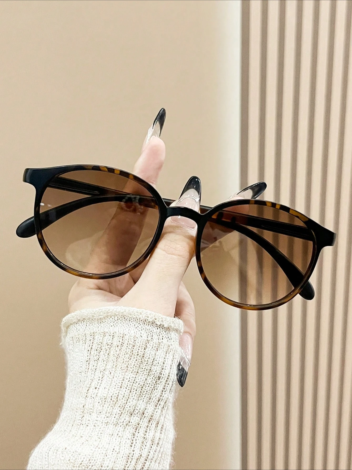 Small fresh style leopard print tea  colored unisex UV protective trendy sunglasses