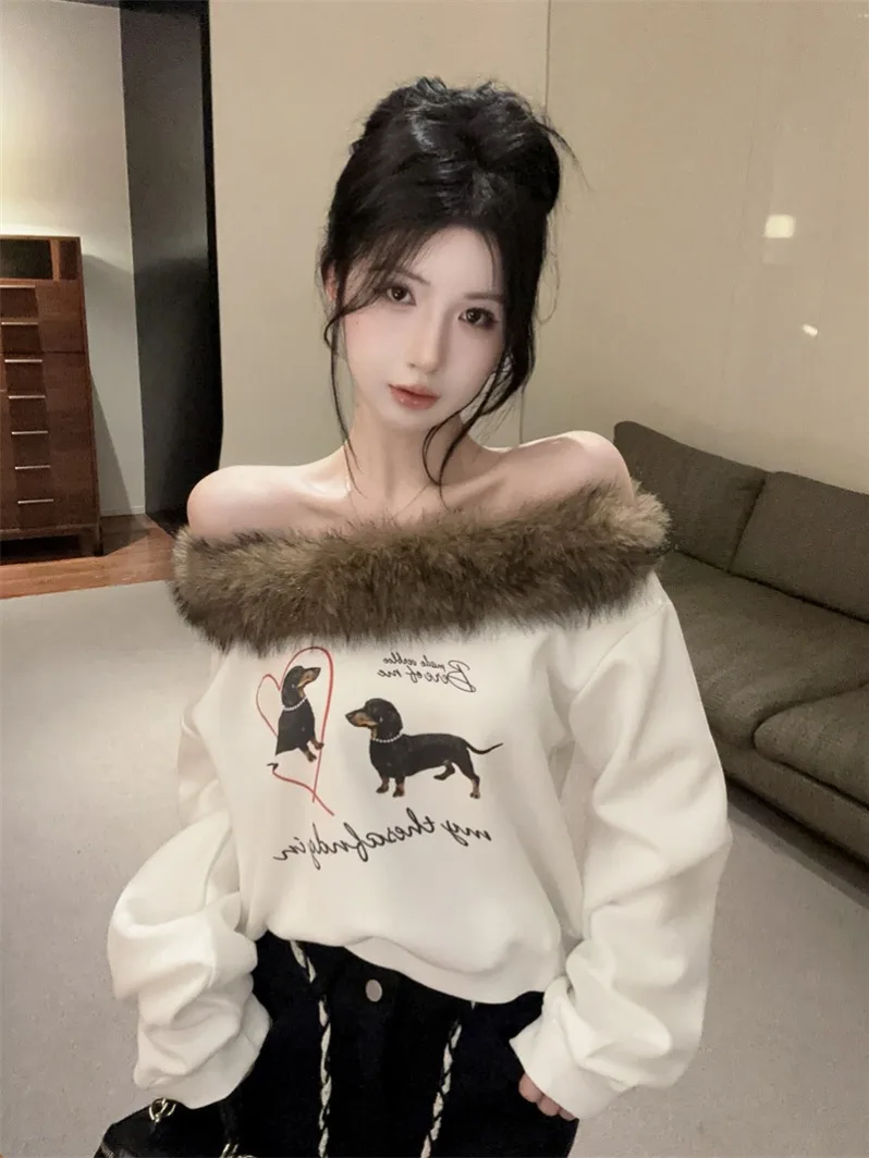 American Sle Hot Girl Dog Print Assimétrico oulder Bared Sweatshirt Feminino Outono Inverno Design Gola de Pele Destacável S...