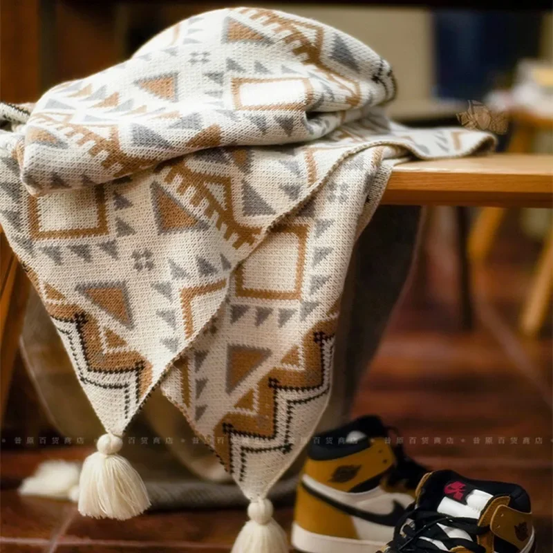 Ethnic style geometric patterned sofa cover blanket | Air conditioned room nap blanket  home item 1 blanket