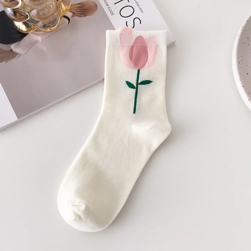 

Удобные женские носки с мультяшным цветком, хлопковые носки средней длины с 3D цветами, дышащие женские носки-тюльпаны ярких цветов