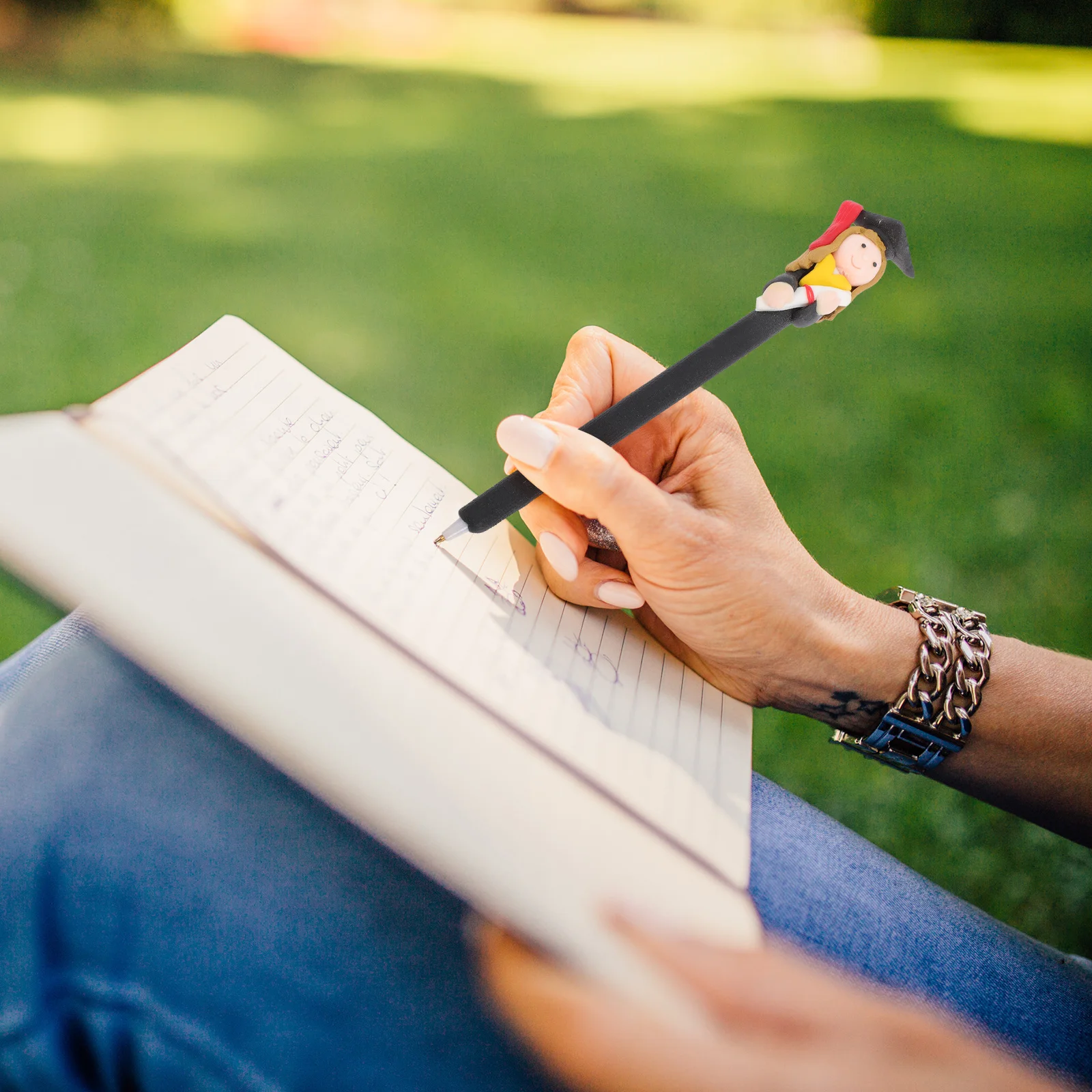 

20Pcs Neutral Gel Pens Cartoon Doctor Appearance for School Study Notes Kids Fun Pens Cool Kawaii School Supplies