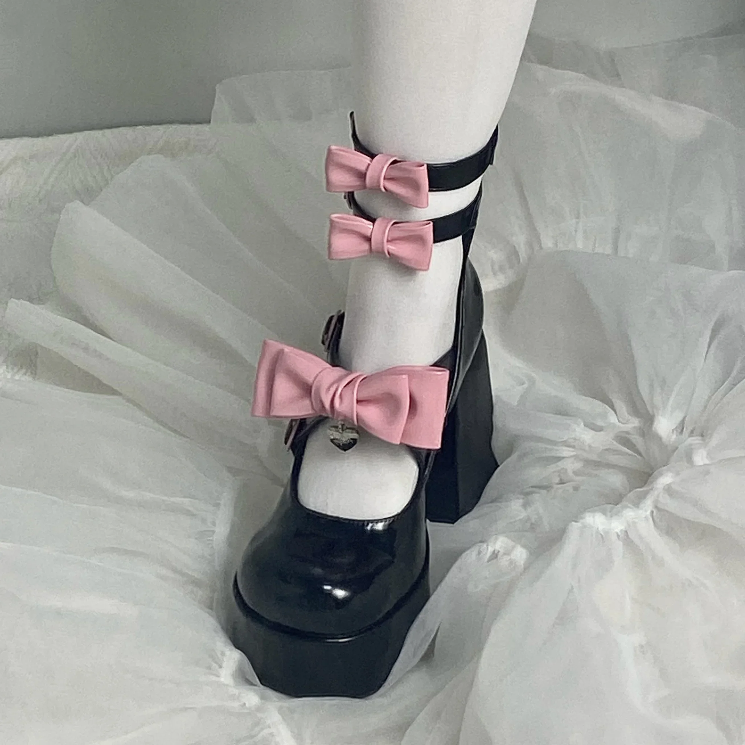 Lolita Style Sweet Round Toe Patent Leather High Heels Pump Heels Pink Bowknot Lady Girls Thick Heels Paltform Shoes